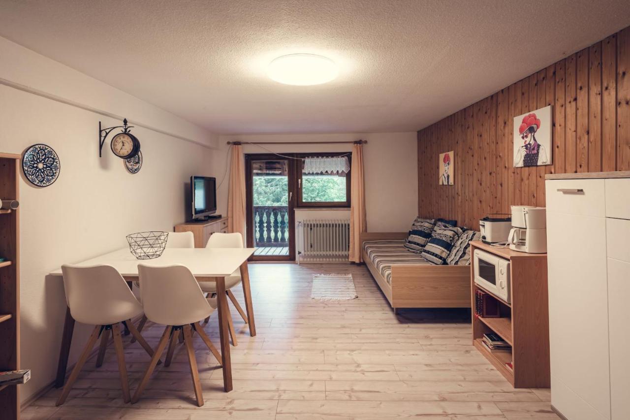 Ferienwohnung Zum Wilden Michel Linach Exterior foto
