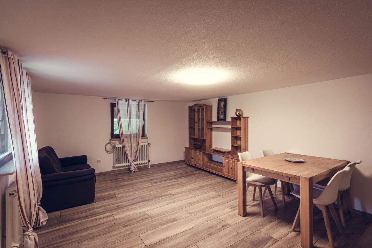 Ferienwohnung Zum Wilden Michel Linach Exterior foto